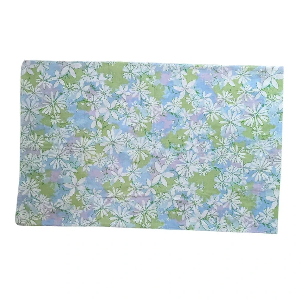 Vintage 60's 70's Flower Power Pillow Case,‎ Blue Green Pink Pastel Daisies